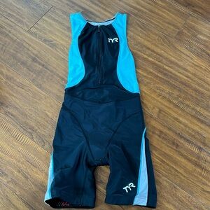 TYR women’s trisuit